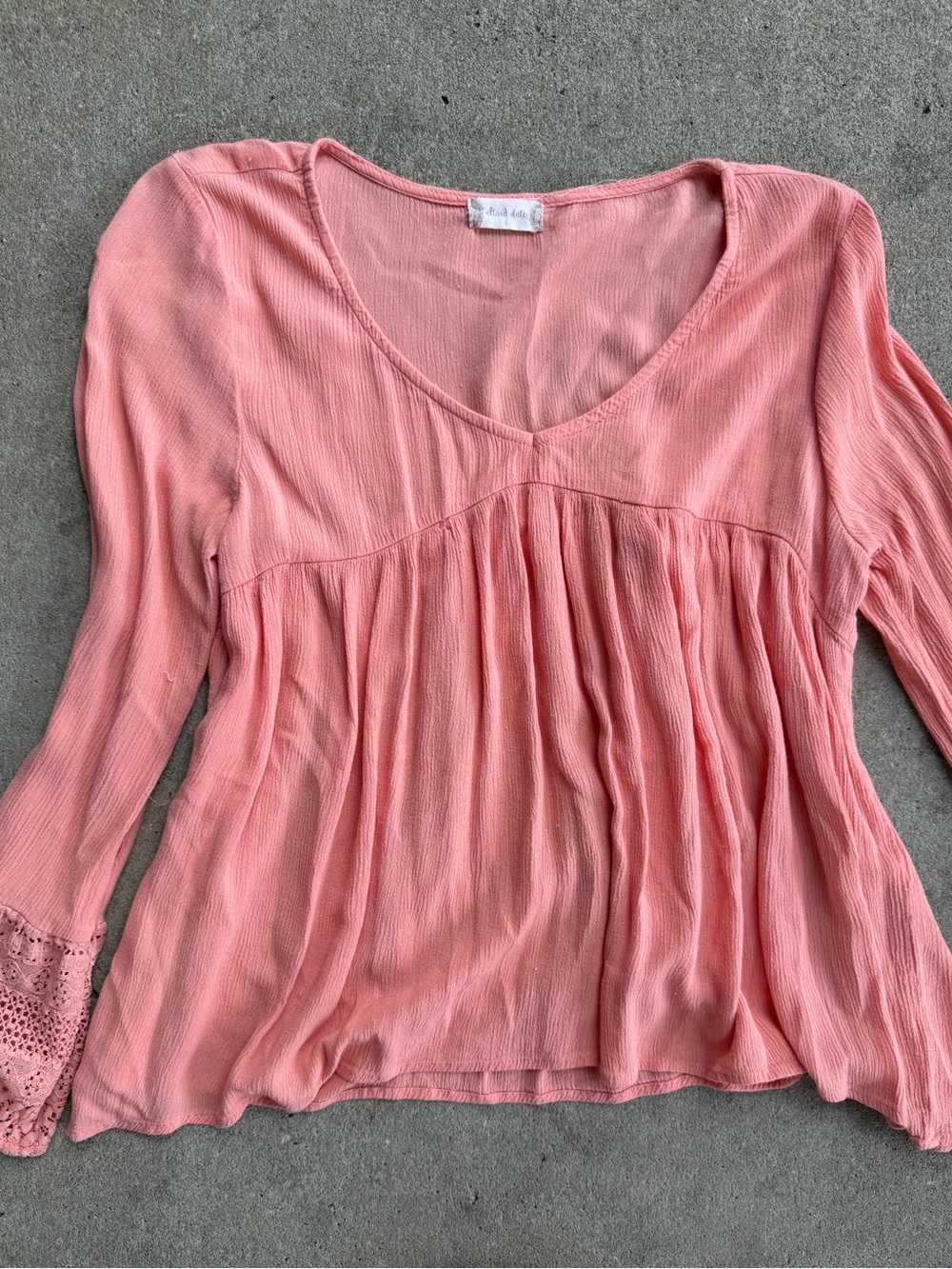 Altar'd State Coral Pink V-Neck Flowy Peasant Top